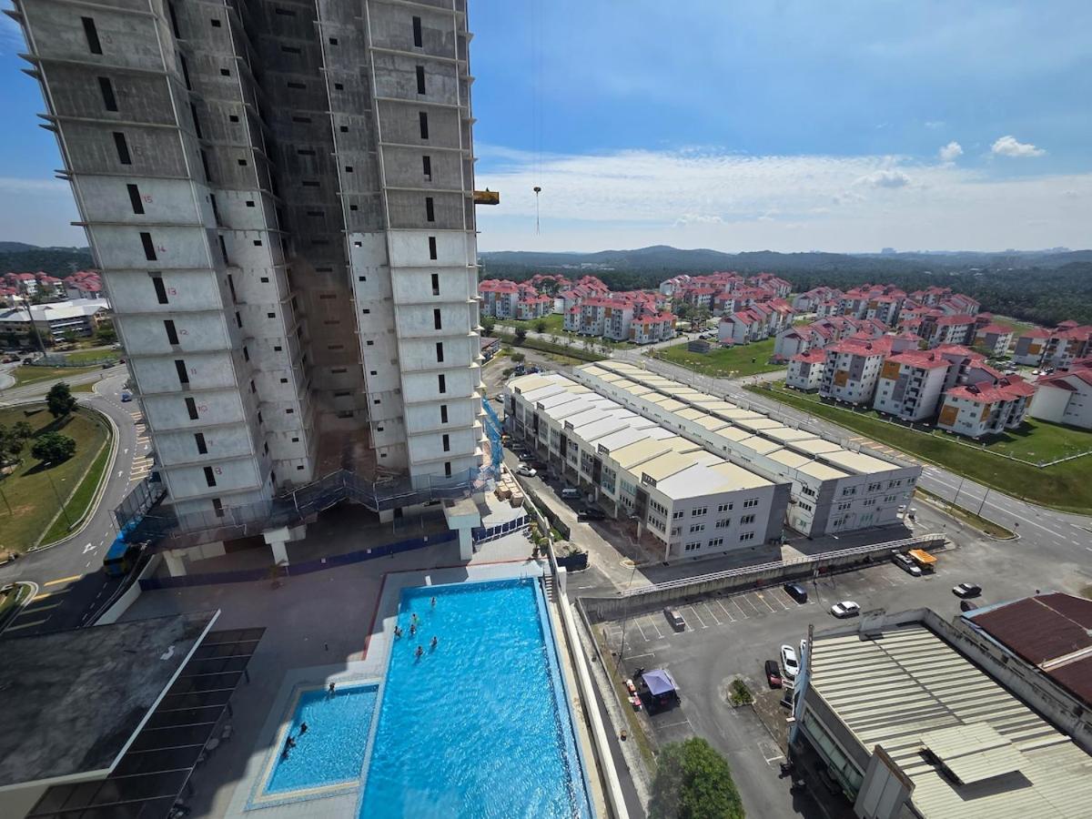 Level 14 KLIA Residence - Bed and Breakfast Kampung Baharu Nilai