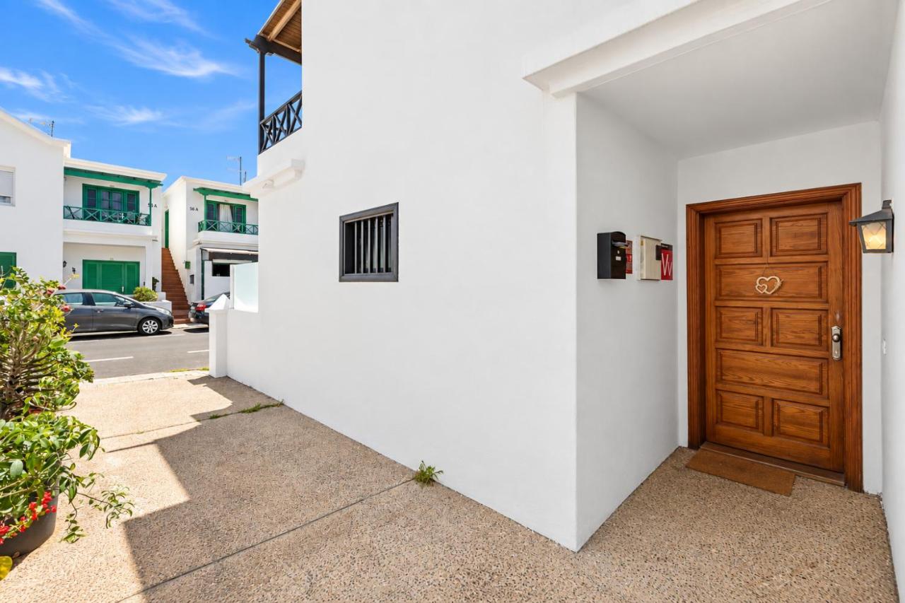 Casa Lily en Playa Honda de Lanzarote, dúplex con terraza a 300 m de la playa - Ferienwohnung Playa Honda