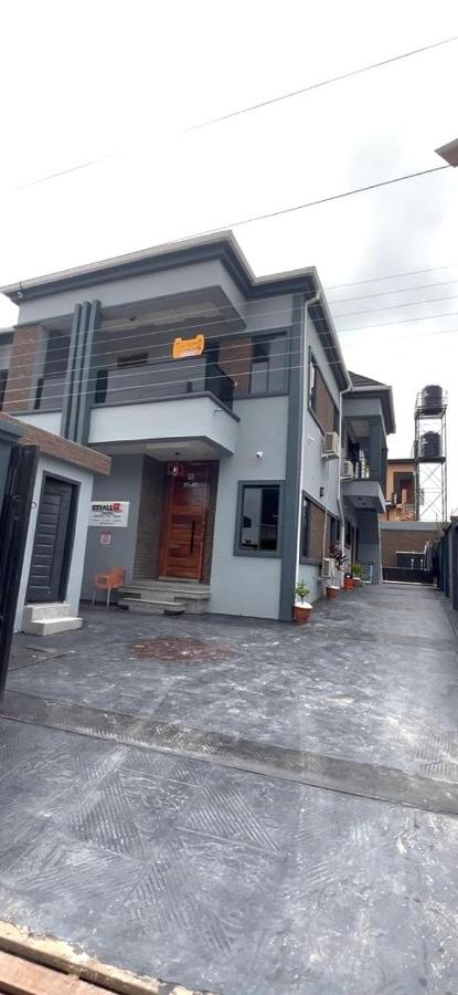STRALLO Executive Suite - B&B Abeokuta