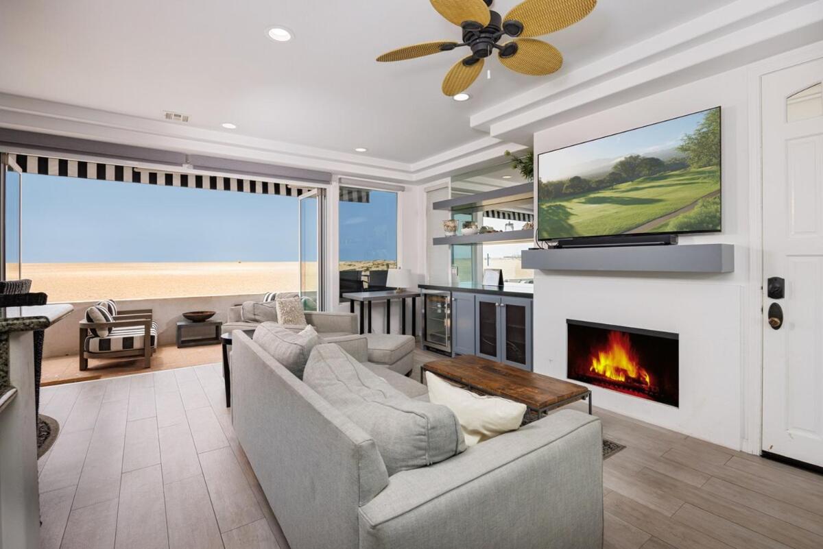 204 E Oceanfront - B&B Newport Beach