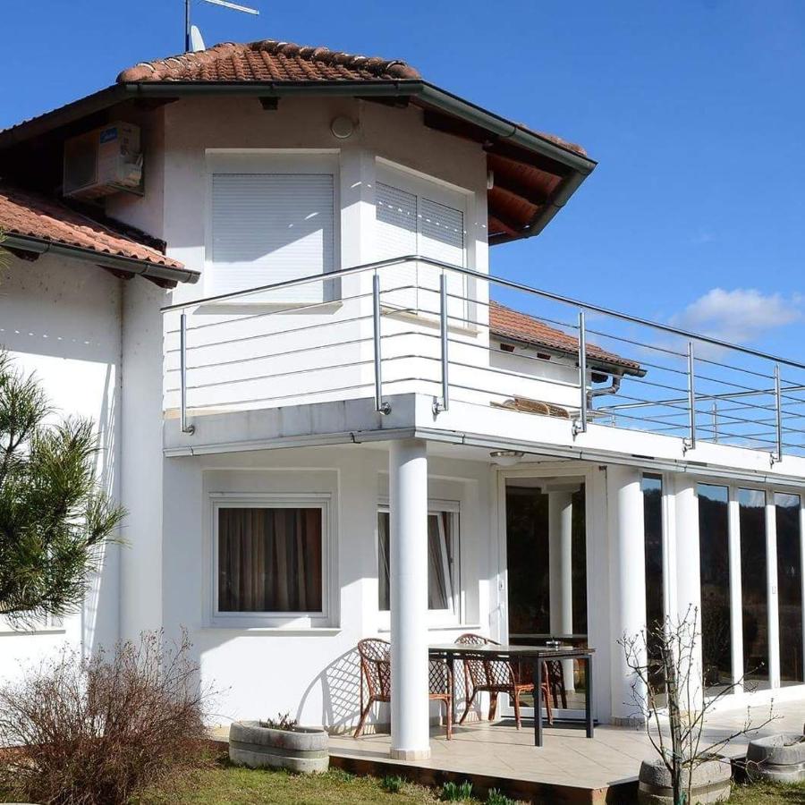 B&B Krapinske Toplice - Apartments Villa Split - Bed and Breakfast Krapinske Toplice