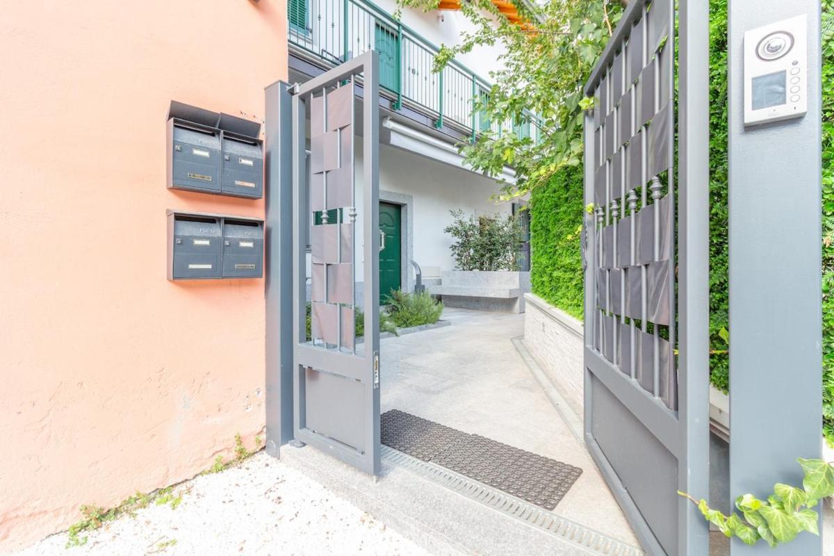Casa Ivy - Design & Privacy near Station and City Center - B&B Monza