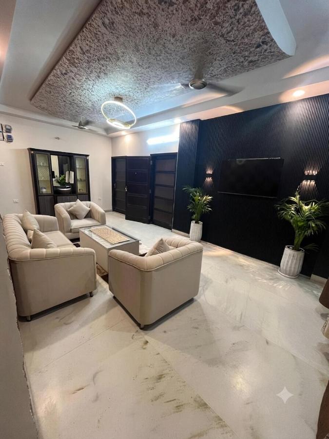 Majestic Homes Cozy 2BHK in the heart of city - Chambres d'hôtes Jaipur