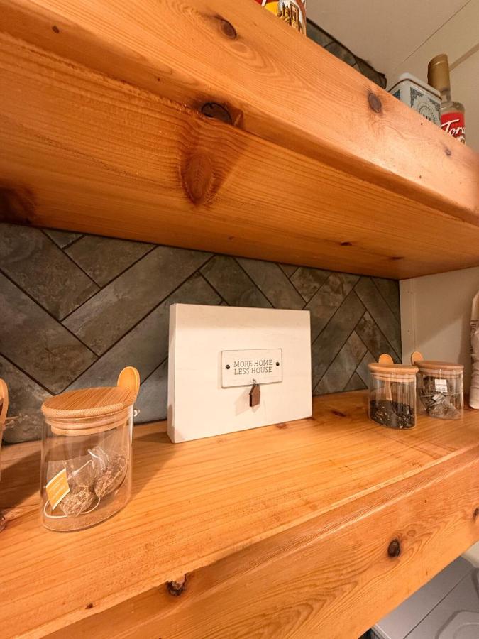 FREE Firewood-Popcorn Machine-Hot tub & Coffee Bar - Ferienwohnung Helen