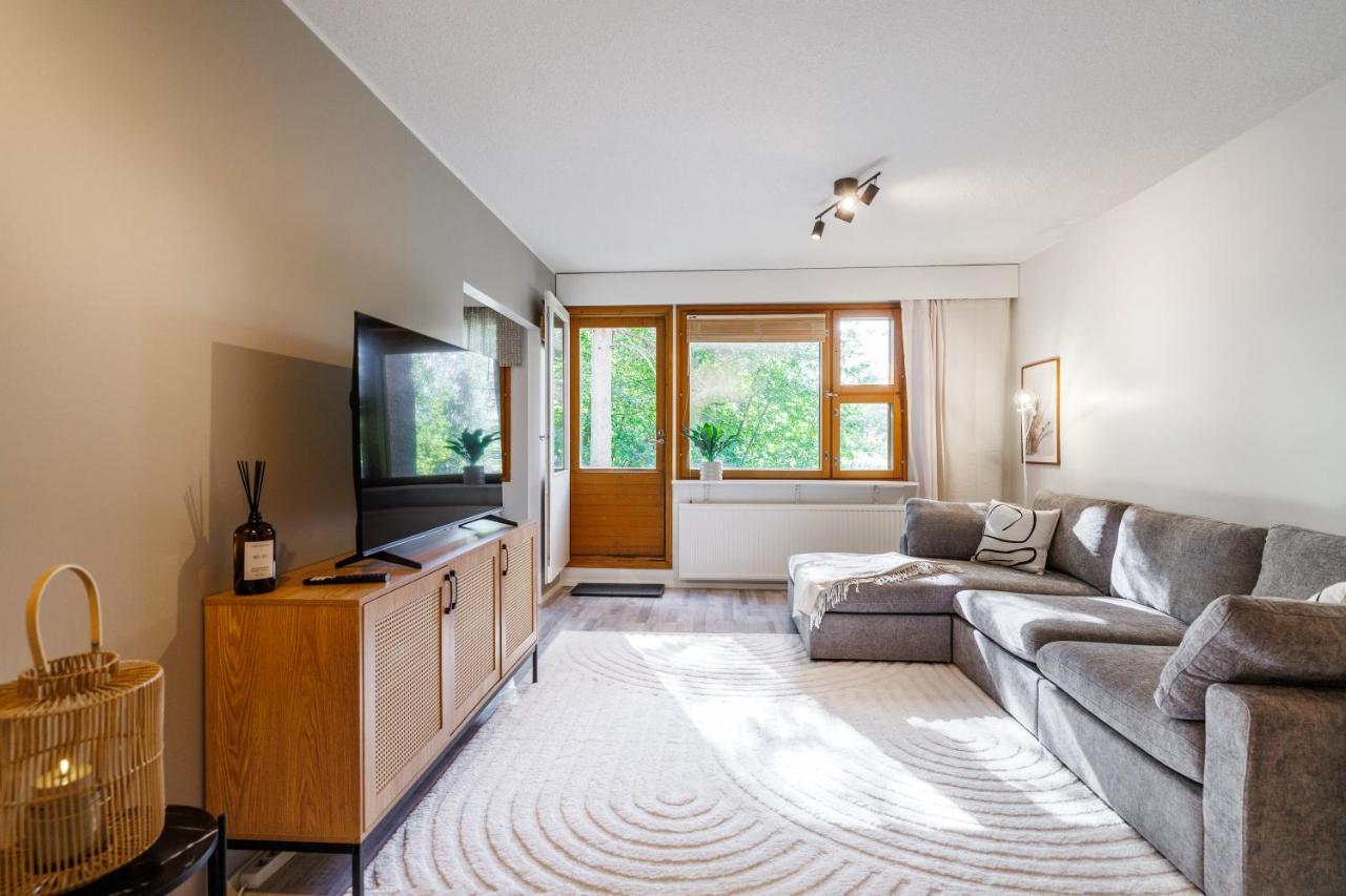 Rudolph's family apartment for 7 people, free Wifi and parking - Chambres d'hôtes Rovaniemi
