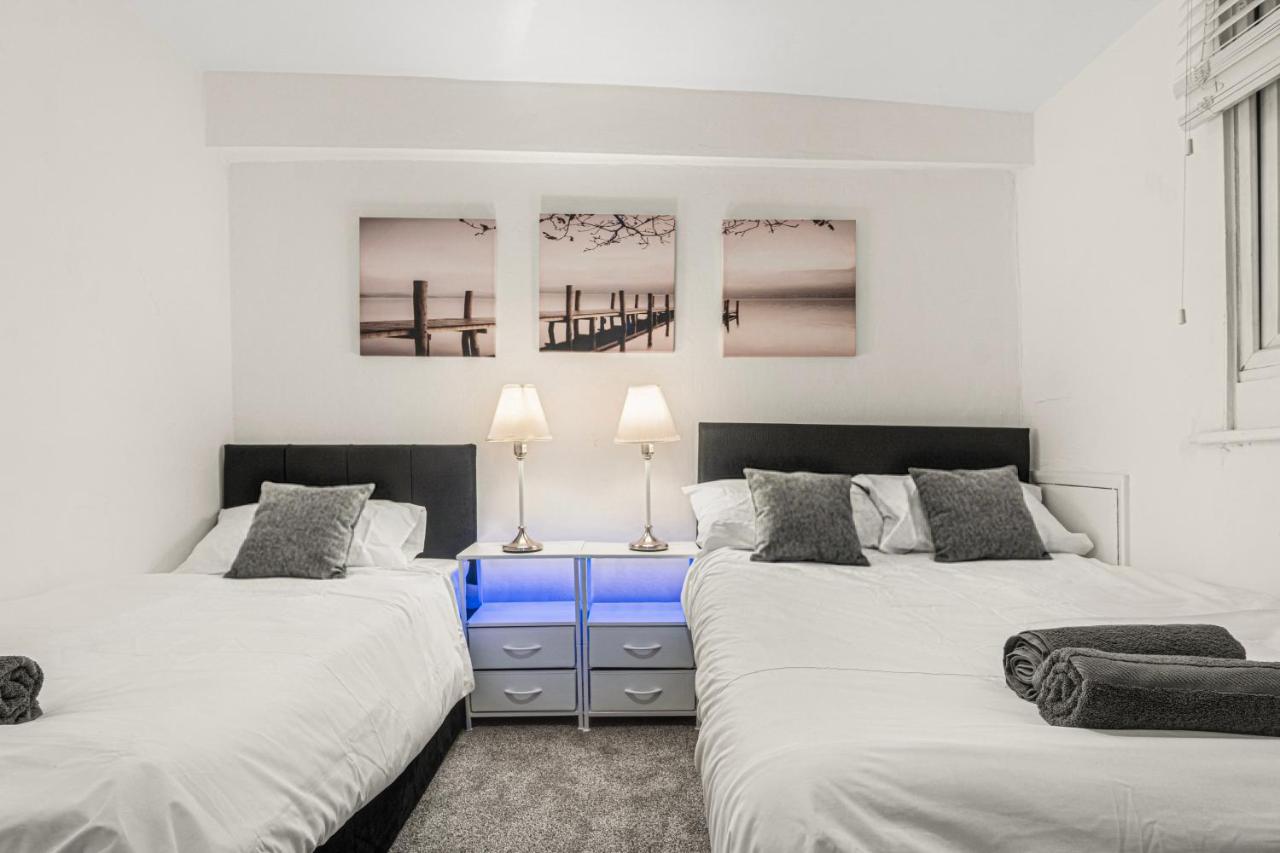 Spacious 2BR Apartment in Earls Court - B&B London
