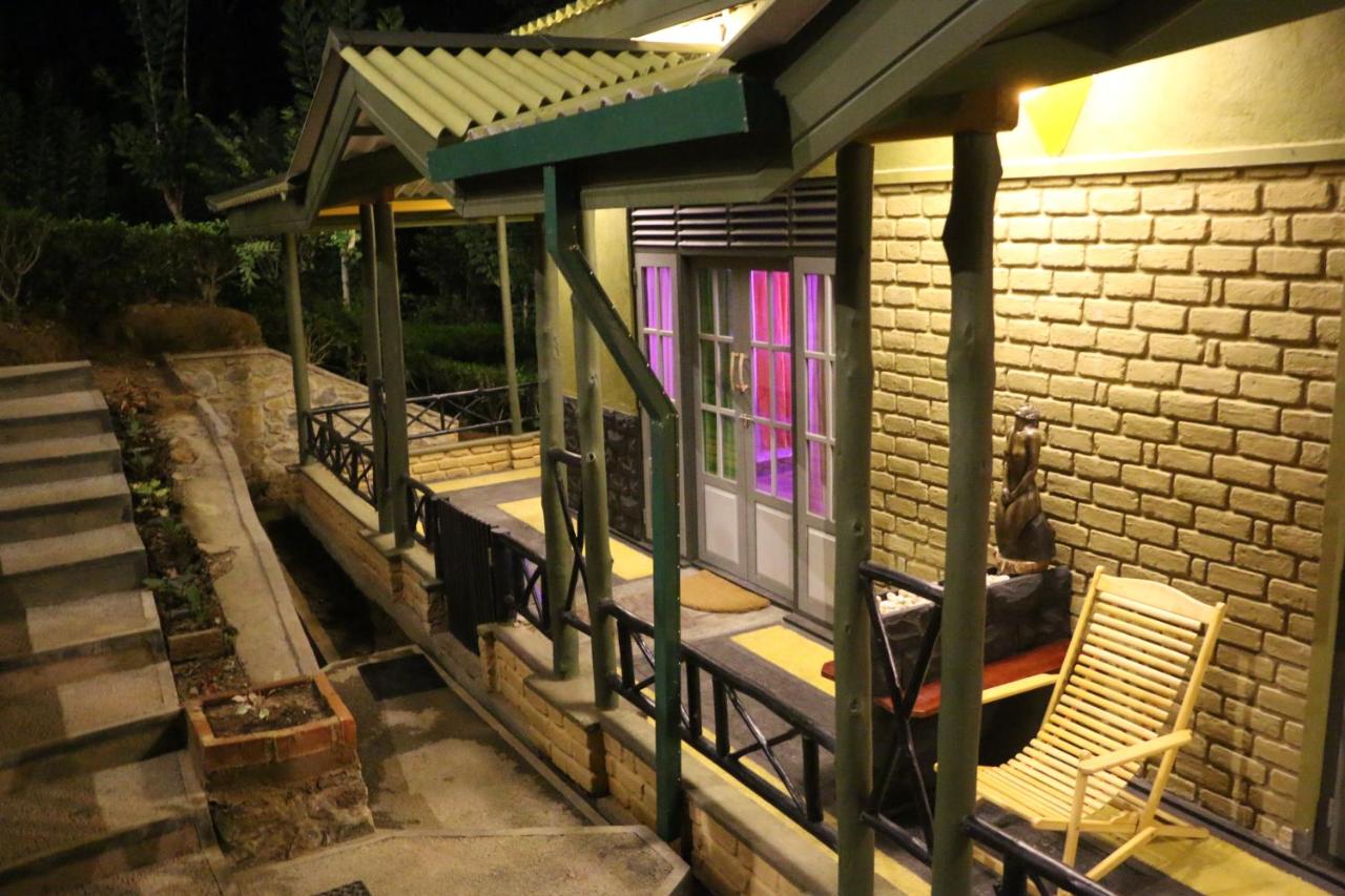 Train View Chalet - Bed and Breakfast