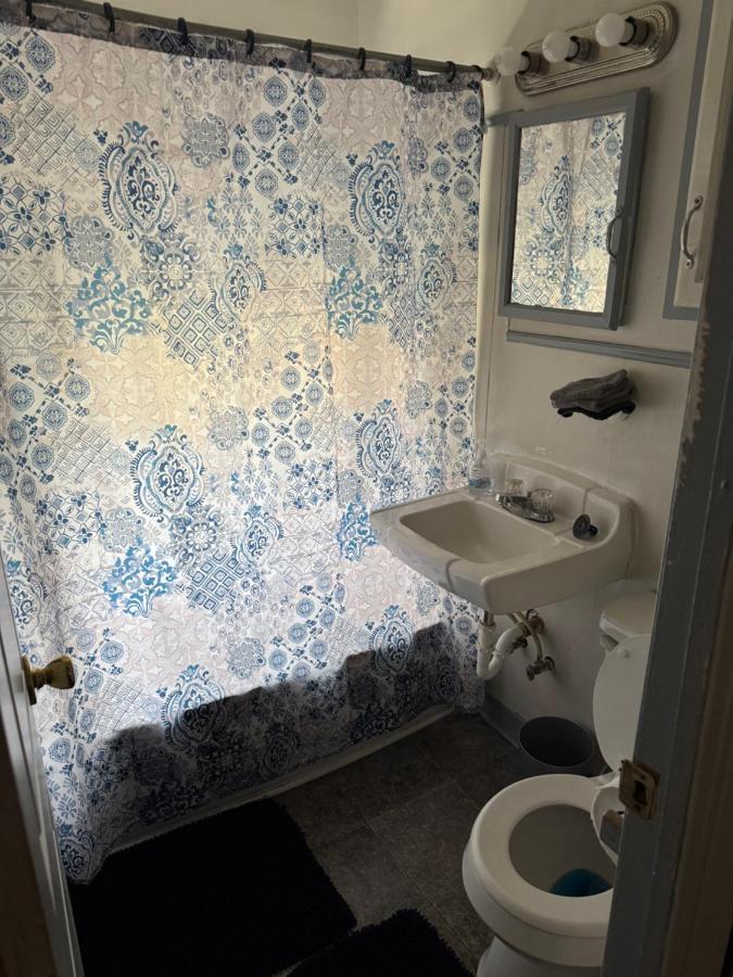 Cozy cottage- walk to Speedway - Ferienwohnung Indianapolis