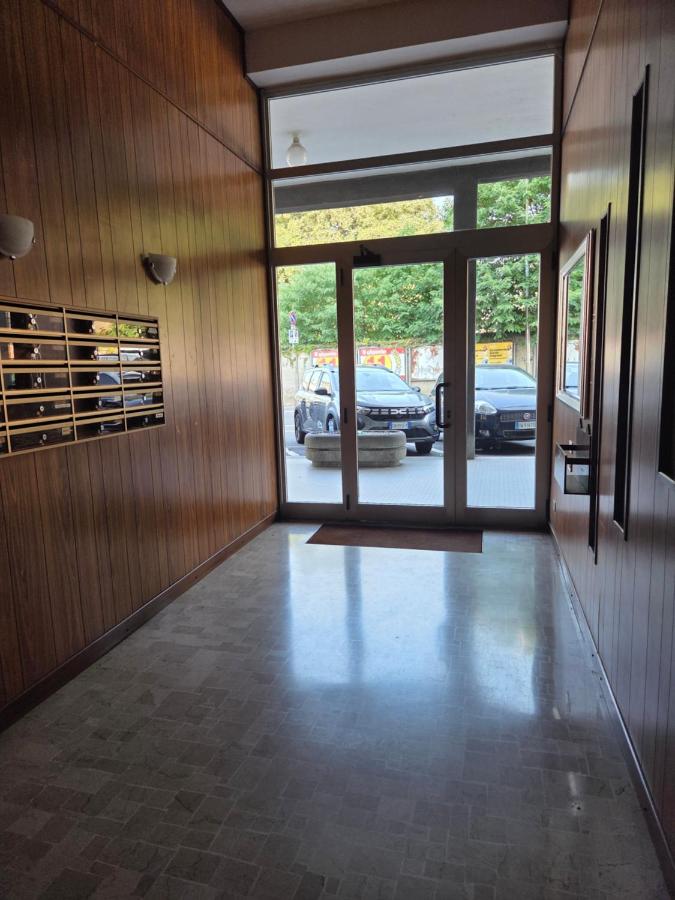 Milan Suburban Escape -Family Apartment - Chambres d'hôtes Arcore