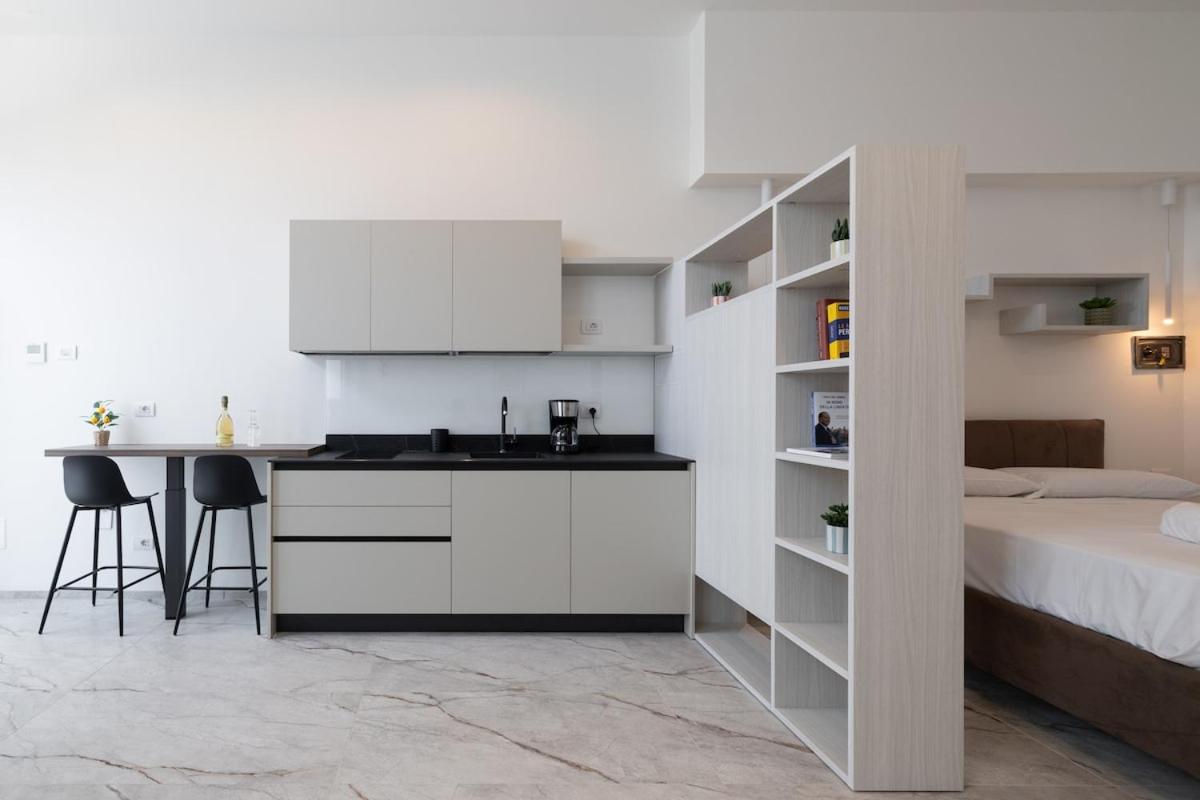 Residenza Sant'Ambrogio 3A - 15 minutes from Malpensa - B&B Busto Arsizio