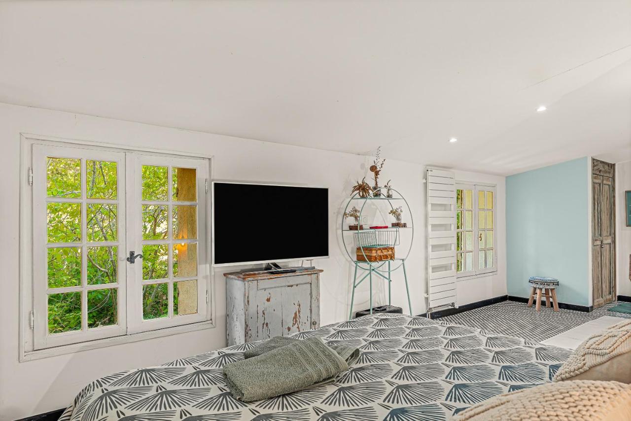 Chambre Lit King-Size - Vue sur Jardin