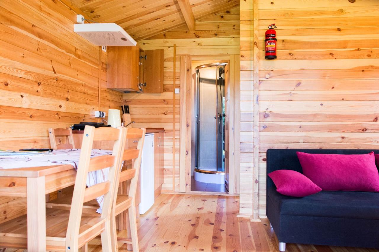 Domki Letniskowe Zielony Zakątek - Ferienwohnung Stolpmünde
