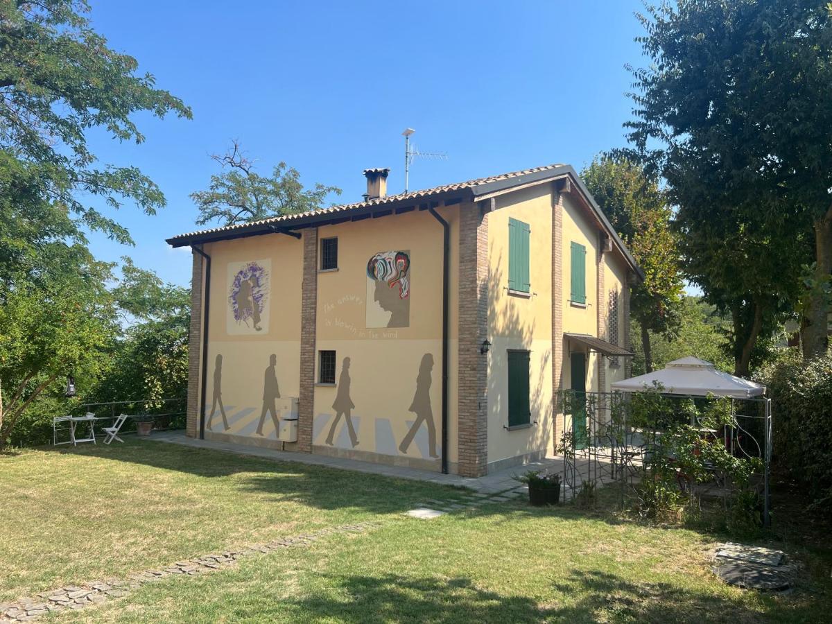 Il Cerro tra Colline, Silenzio e Natura - Ferienwohnung Montecavolo