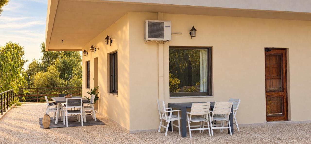 Sounio Garden Retreat - B&B Panayía