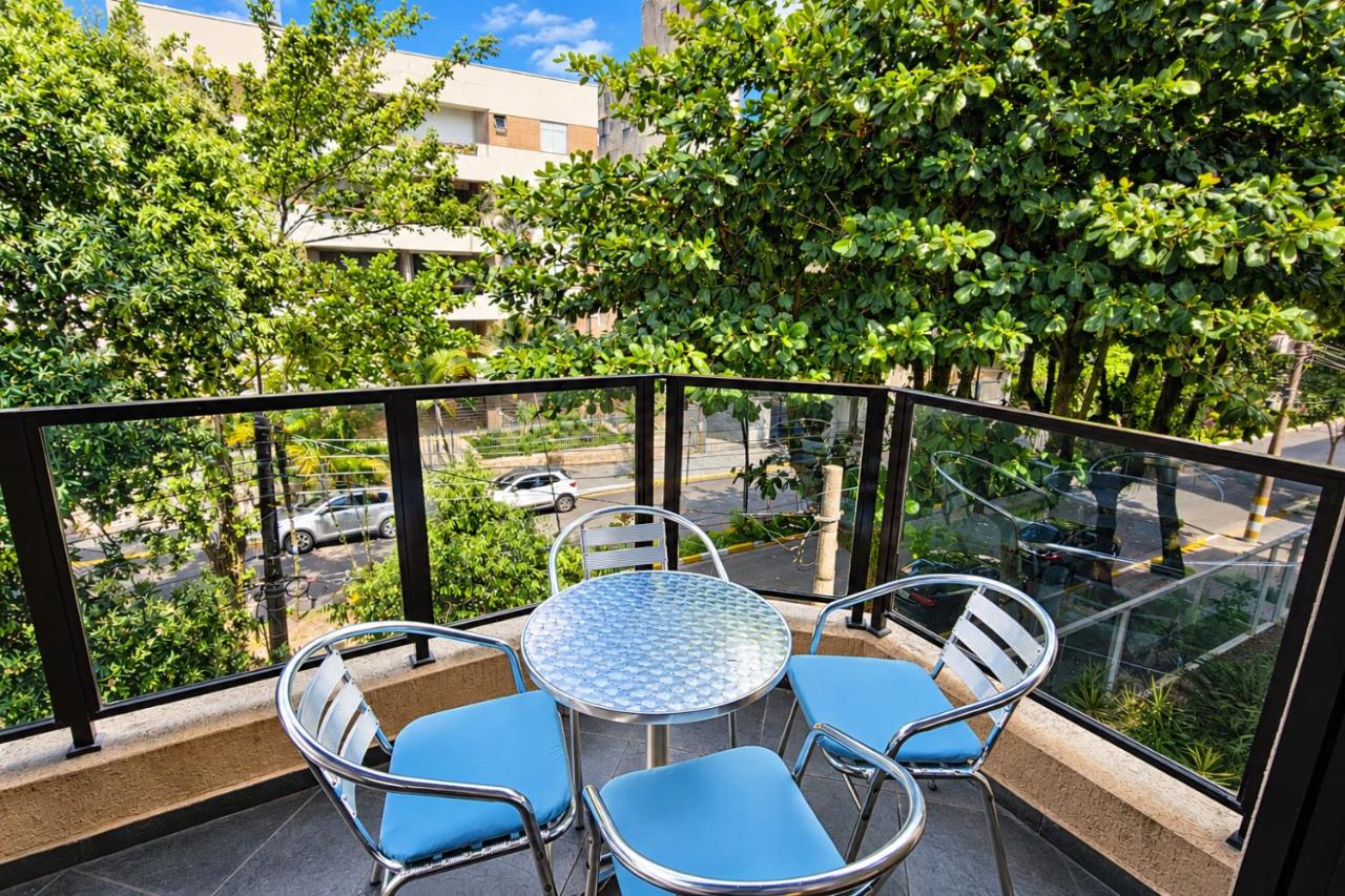 Apartamento Amplo - Praia Enseada - Wi-fi - Chambres d'hôtes Guarujá