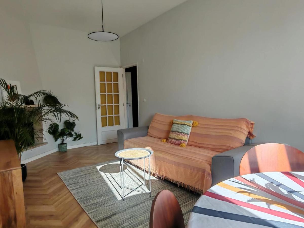 2 Bedroom apartment in São João da Caparica - Bed and Breakfast Costa de Caparica