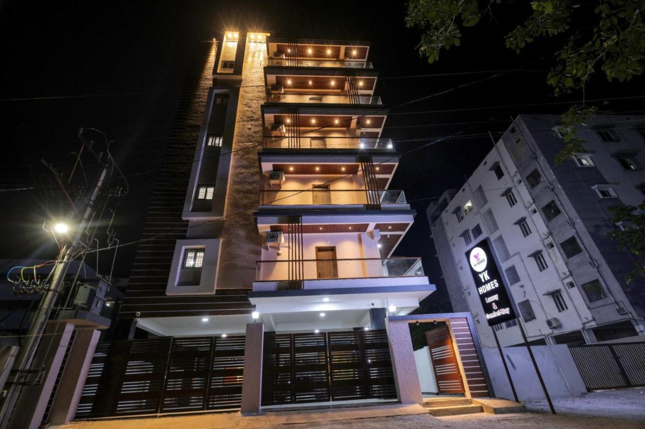 YK Homes - Luxury and Comfort Stays - Bed and Breakfast Tirupati
