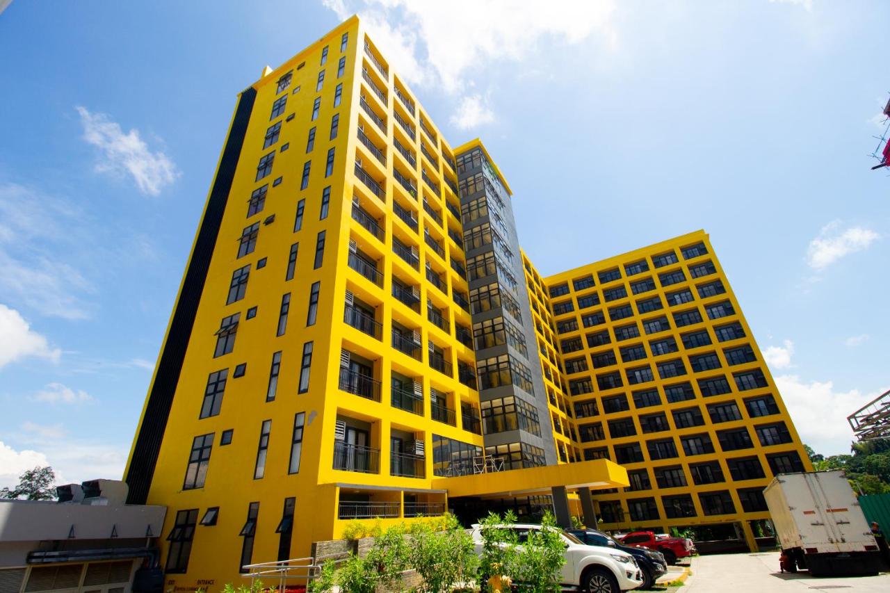 Amani Grand Luxe 26sqm Studio near Airport & Malls - Ferienwohnung Davao