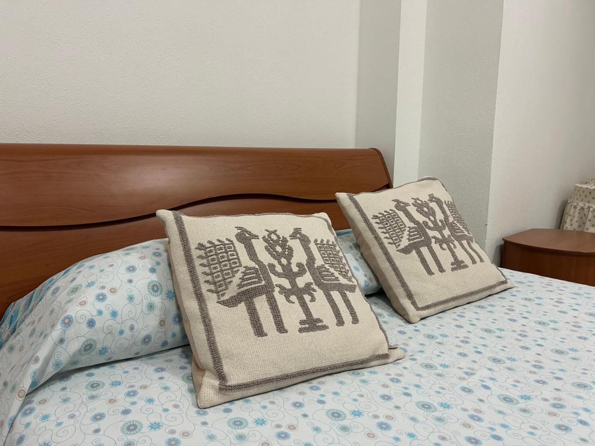 Orosei Vacanze Ampio Appartamento con Veranda - Chambres d'hôtes Orosei