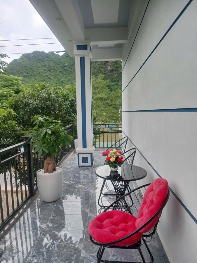 The Riverside House - Bed and Breakfast Phong Nha