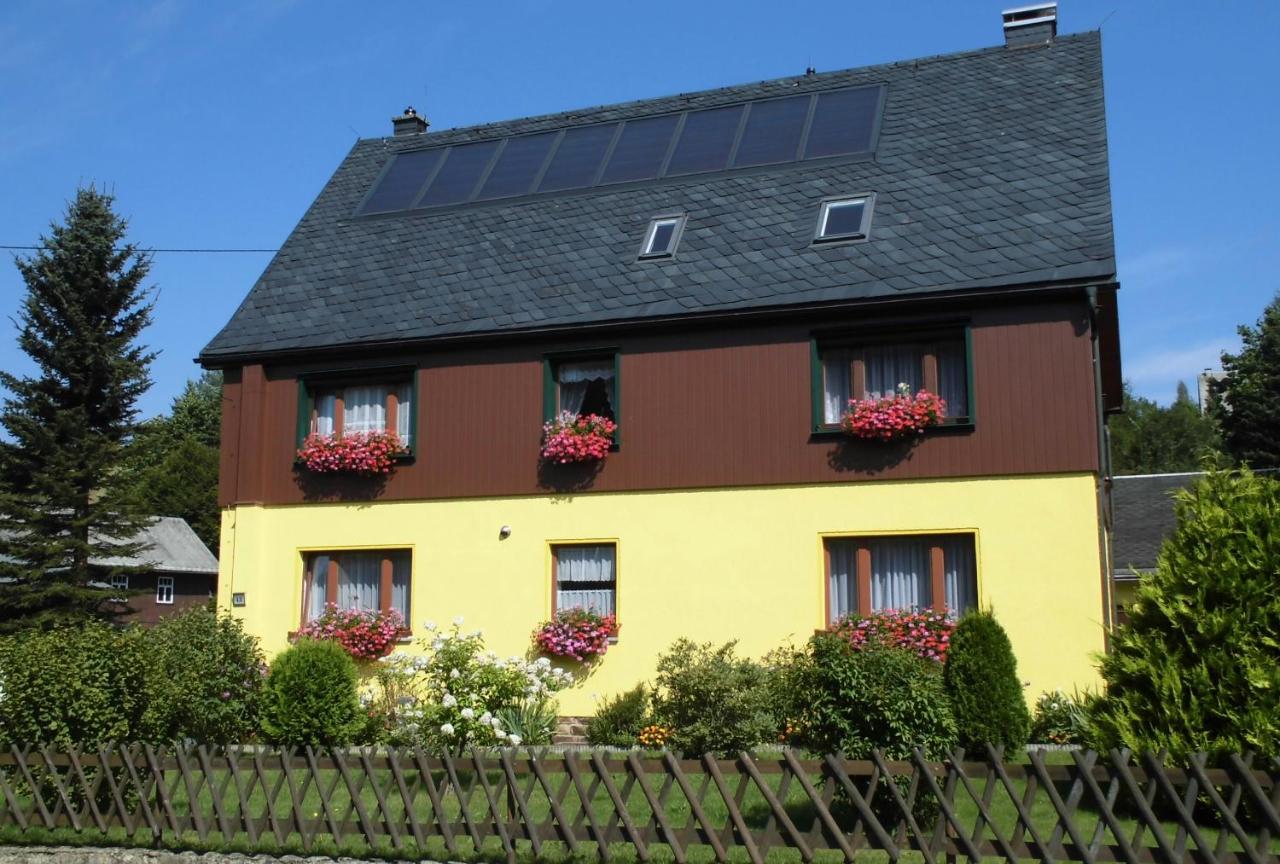 B&B Seiffen - Ferienwohnung Einenkel - Bed and Breakfast Seiffen