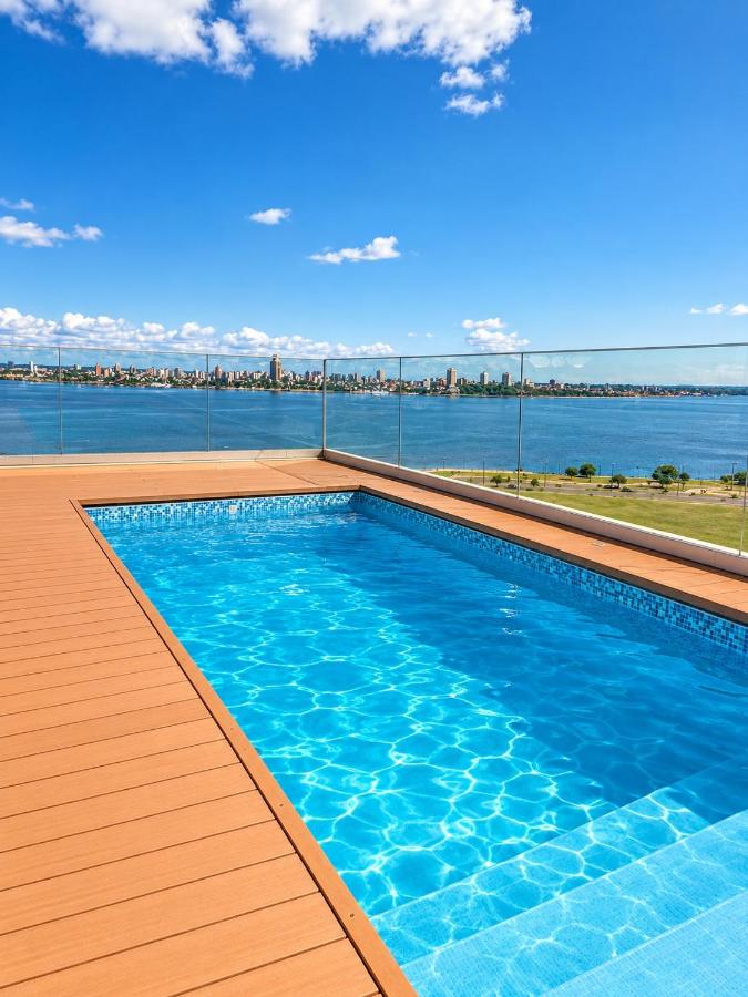 Hermosas vistas en Exclusivo Depto de 2 habitaciones con Parking en Edificio Parana Playa Departamentos! - B&B Encarnación