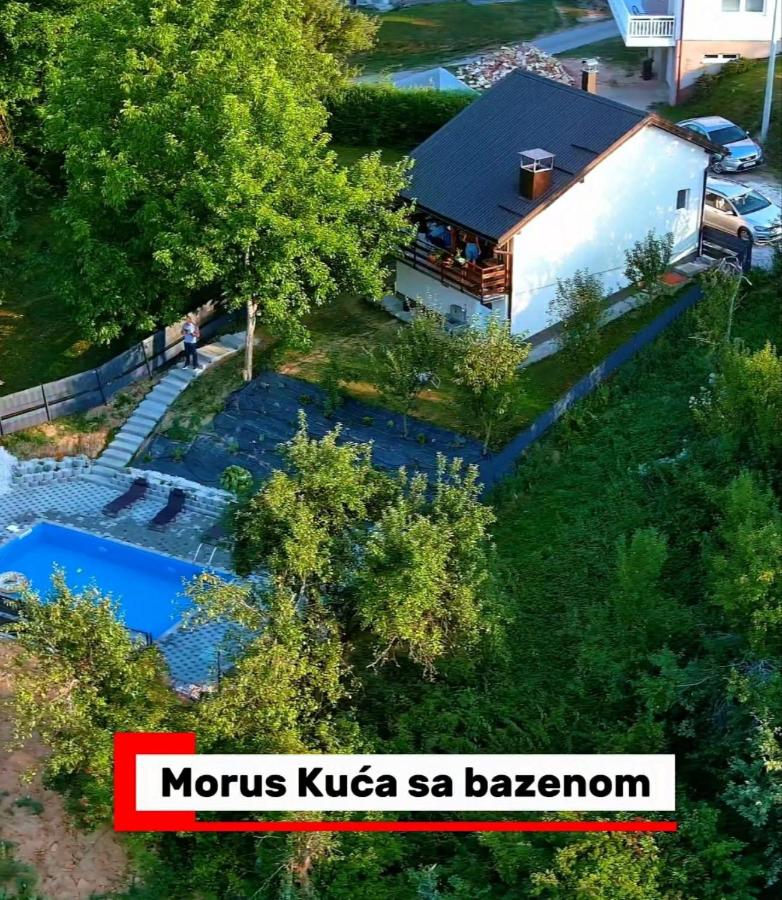 Morus house with a pool near Sarajevo - Chambres d'hôtes Kreševo