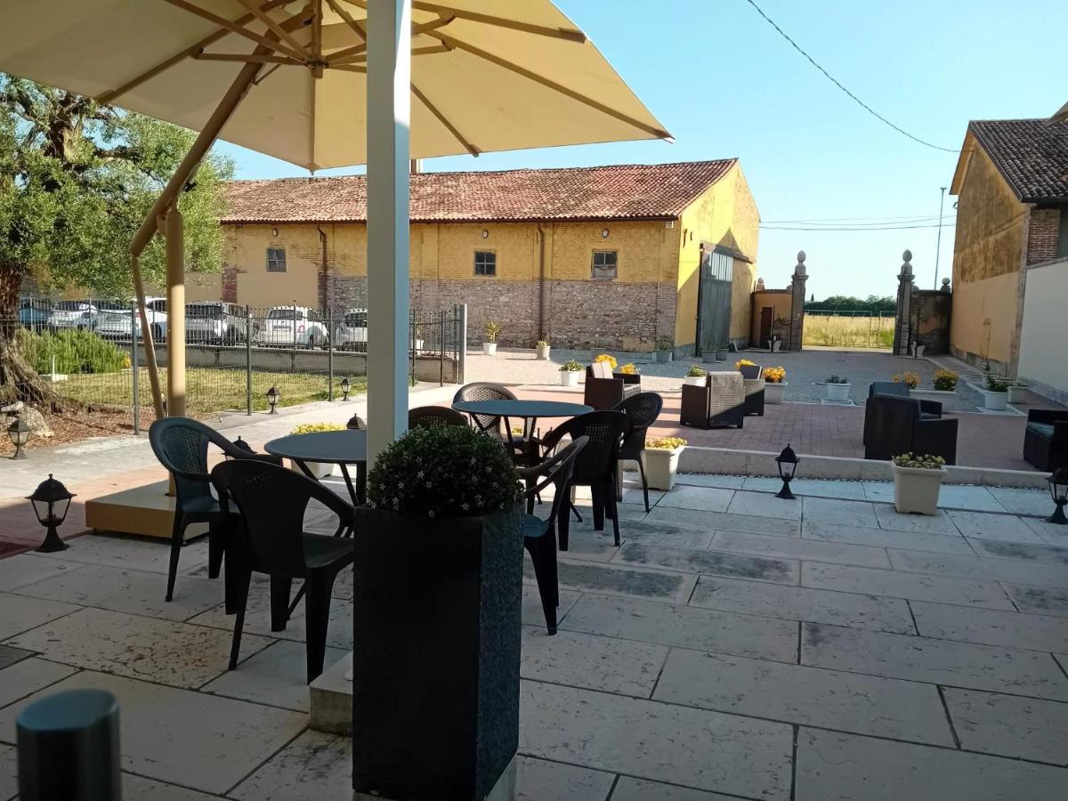 DEHOR b&b - B&B Castelletto Uzzone