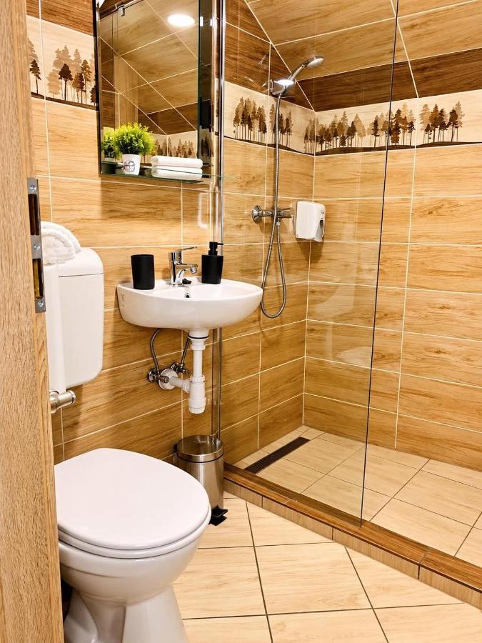 Bársony Vendéglő és Panzió - B&B Szécsény