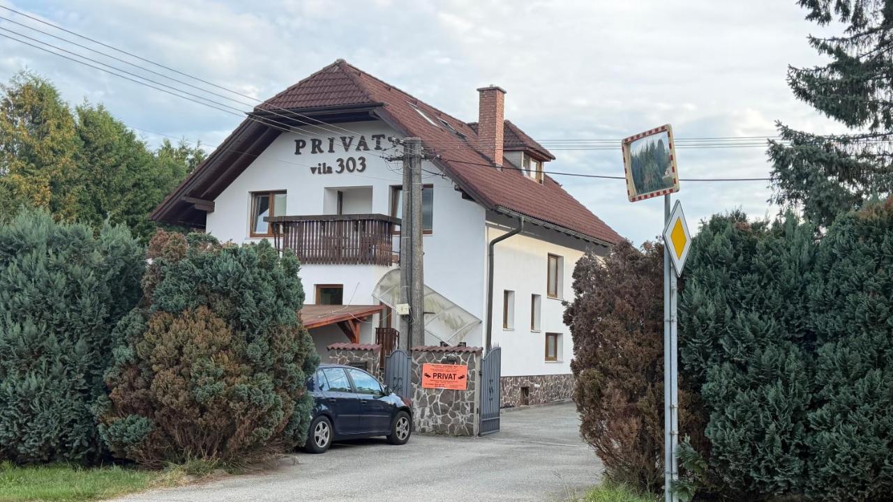 Privat vila 303 - Bed and Breakfast Martin