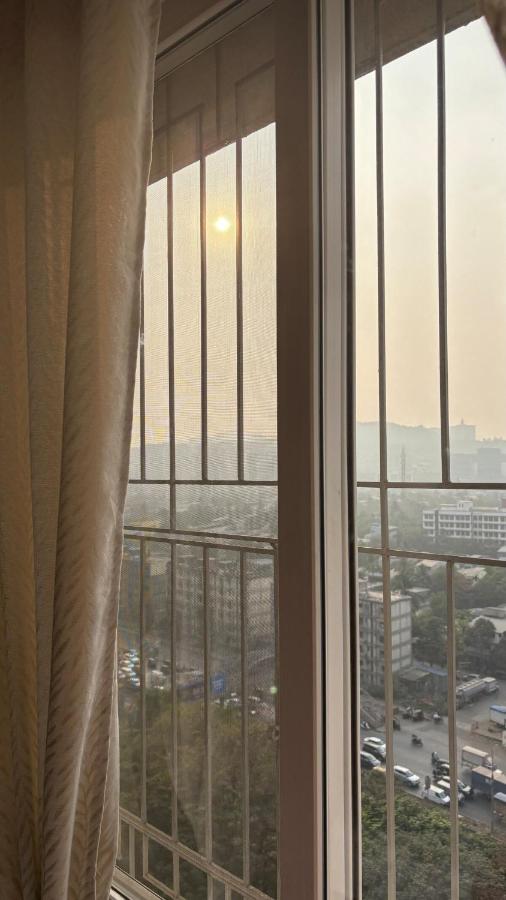 Ginger Stay -1 Private Room-Pet-Friendly- Vikhroli East - B&B Bombay
