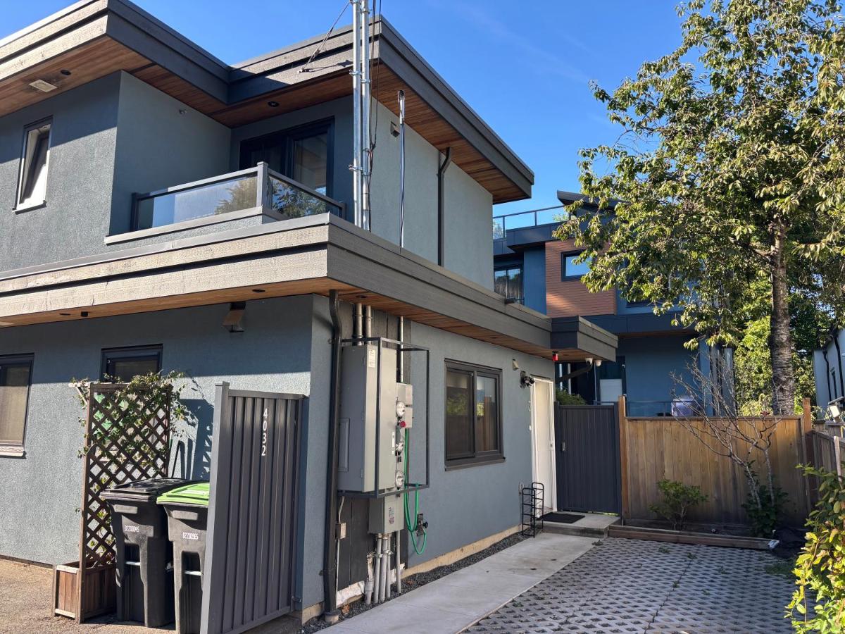 Brand new 2Bedroom mini House near UBC - Bed and Breakfast Vancouver