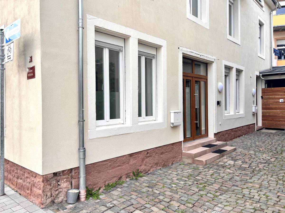 COZEE - The Den - Bed and Breakfast Kaiserslautern