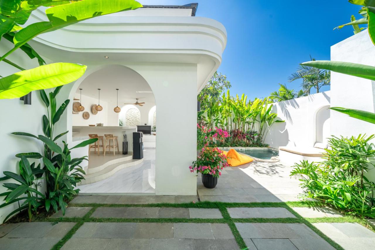 1BR Private Pool Villa Uluwatu K2-A - Bed and Breakfast Uluwatu