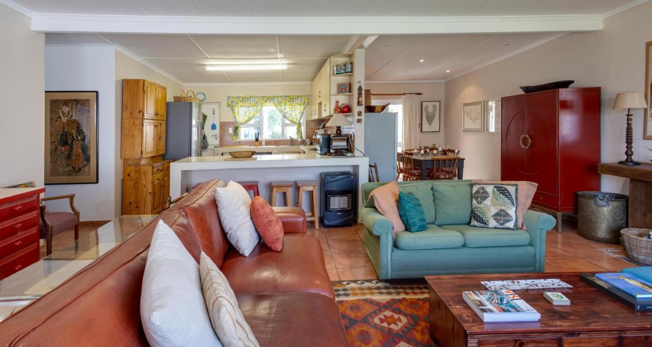 Out of Africa in Sandbaai, Hermanus - Bed and Breakfast Hermanus
