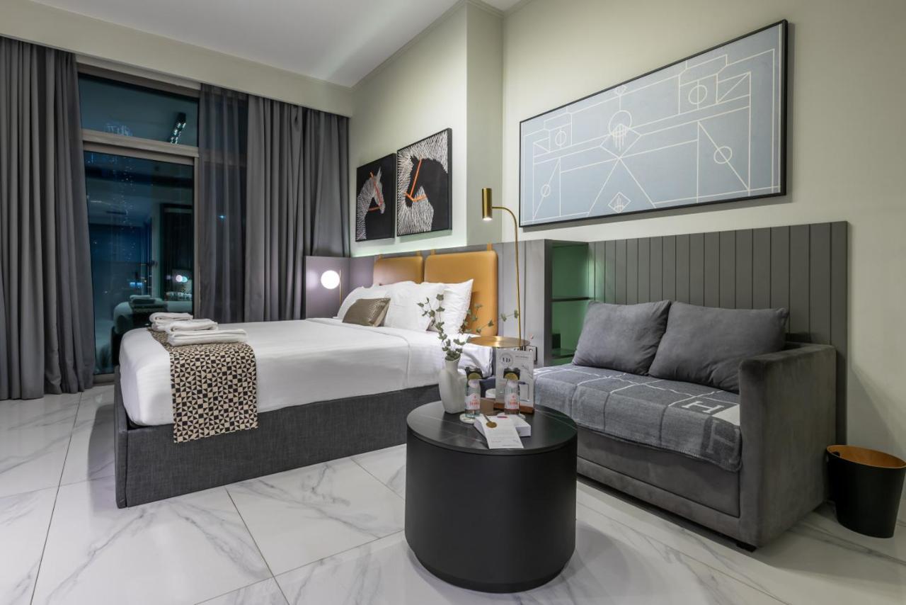 Canal View Studio Downtown - Near Dubai Mall & Burj Khalifa - MAG 318 - B&B Dubái
