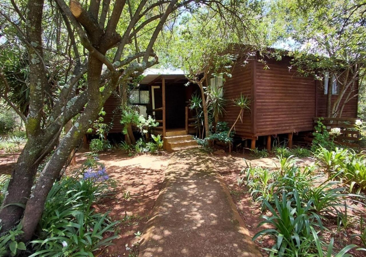 Woodland Gardens Self-Catering & Pet-Friendly Lodge - B&B Magaliesburg