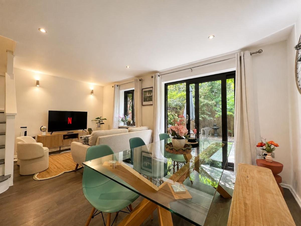 Extremely Central and Peaceful Oxford Home Free Driveway Parking for 2 Cars and Private Garden - Chambres d'hôtes Oxford