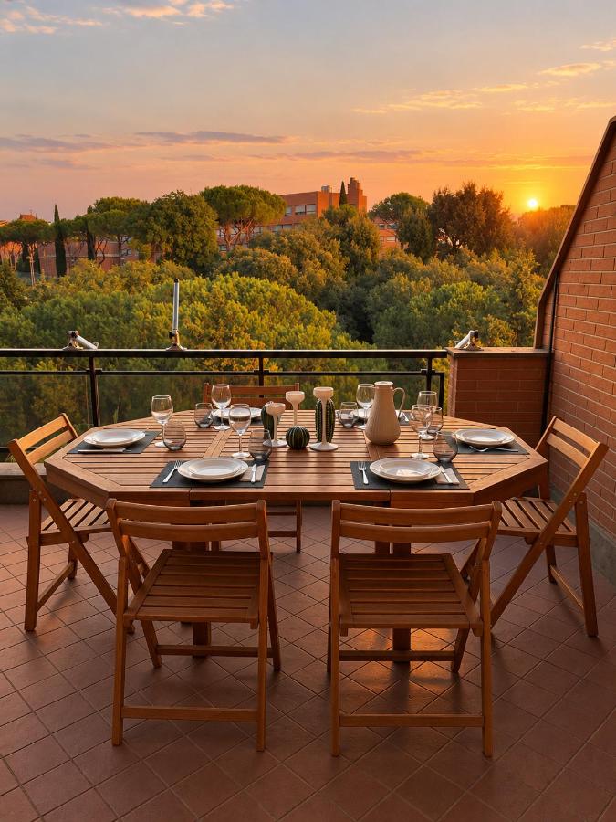 La Terrazza sul Parco ,8 Guests, 3 Bedrooms, Huge Terrace & Free Parking - B&B Rome