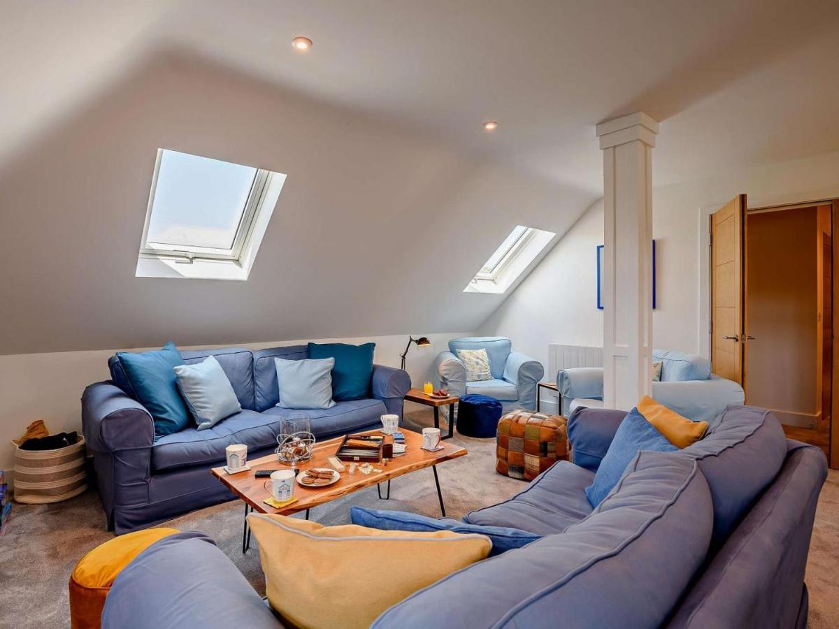 3 Bed in Swanage oc-87843 - Bed and Breakfast Swanage