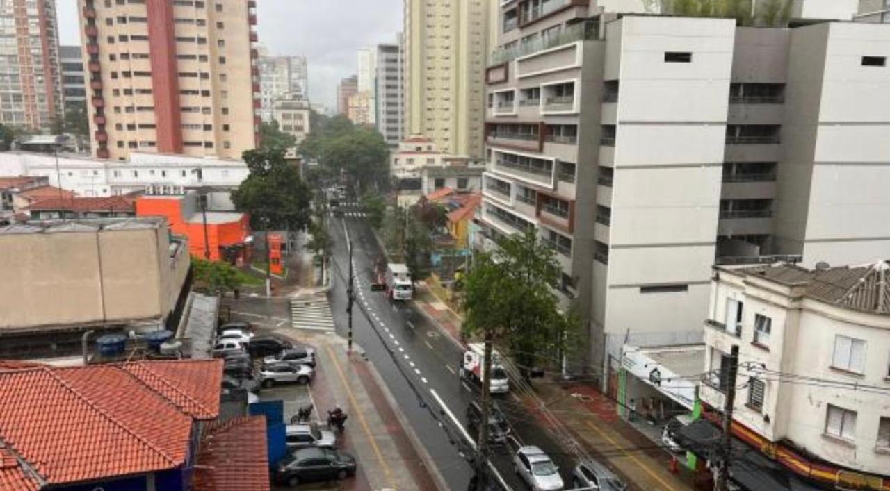 Studio na Vila Mariana, próximo ao metrô Santa Cruz - B&B San Paolo