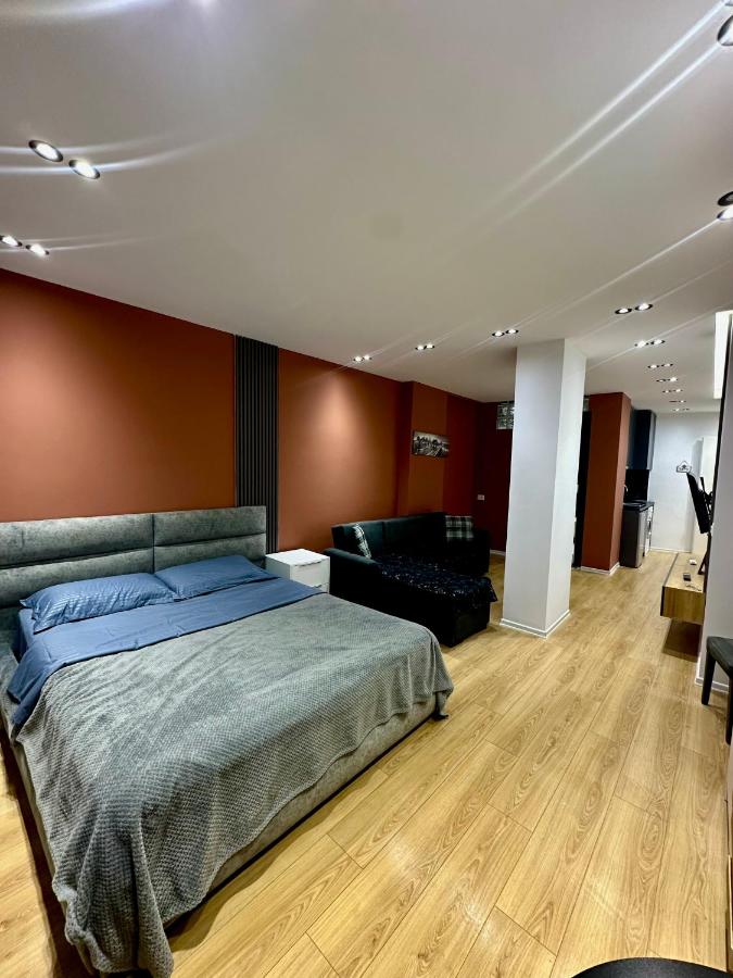 Central Apartments Tirana - Bed and Breakfast Tirana