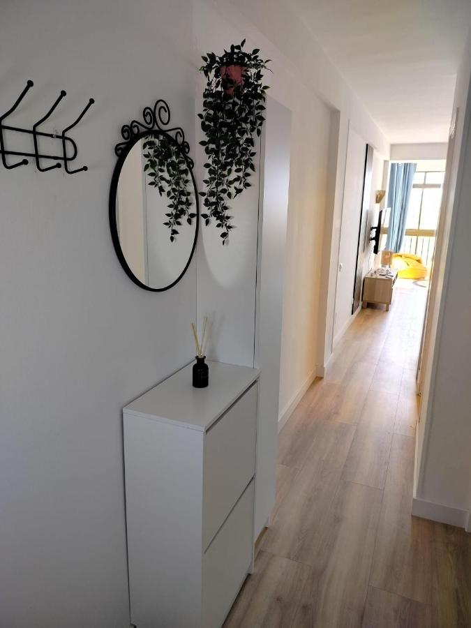 Apartamento cerca de la playa con vistas al mar - B&B Roquetas de Mar