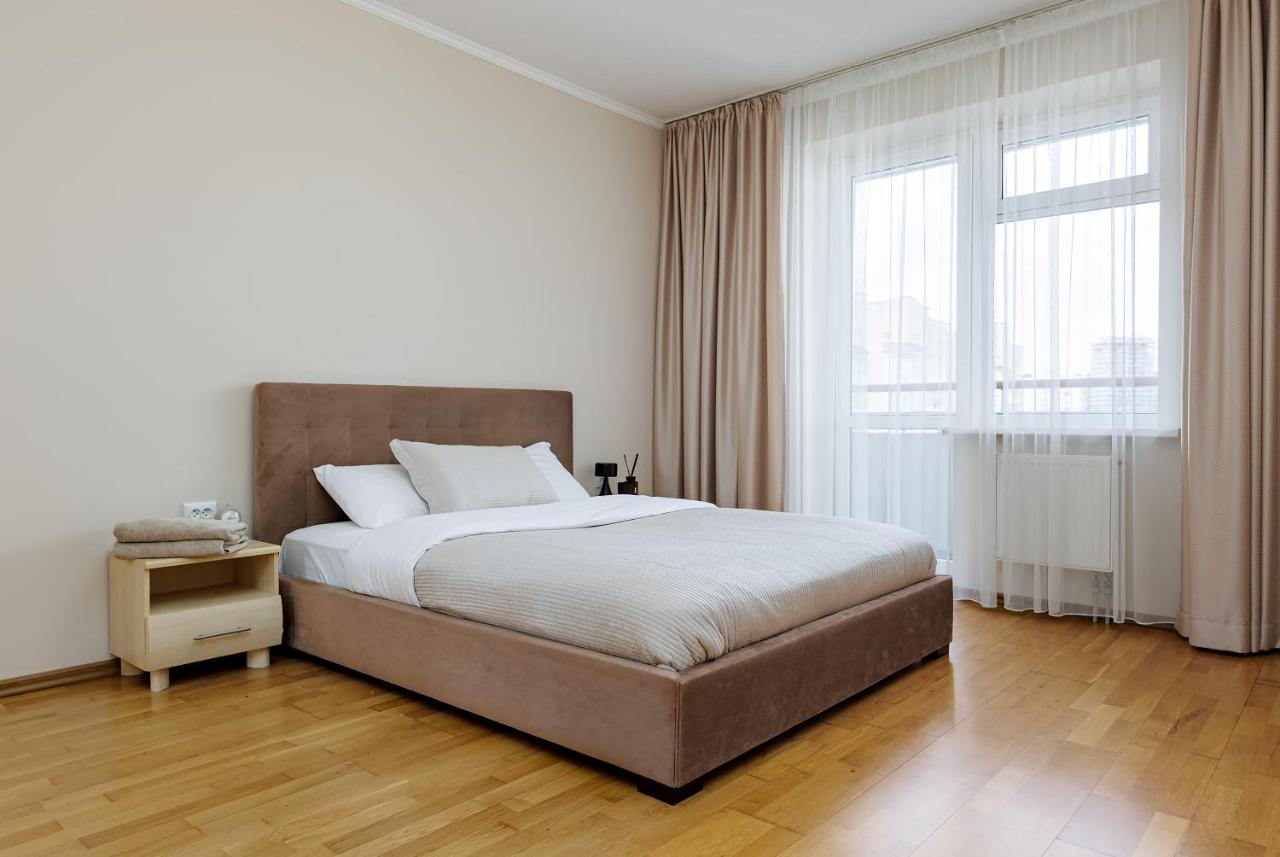 2-кімнатні апартаменти біля Лікарні Пантелеймона, новобудова - Ferienwohnung Lwiw