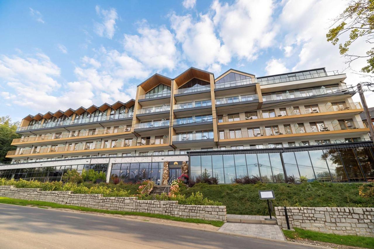 Air-conditioned Studio with a Balcony and a Swimming Pool by Noclegi Renters - Chambres d'hôtes Szklarska Poręba