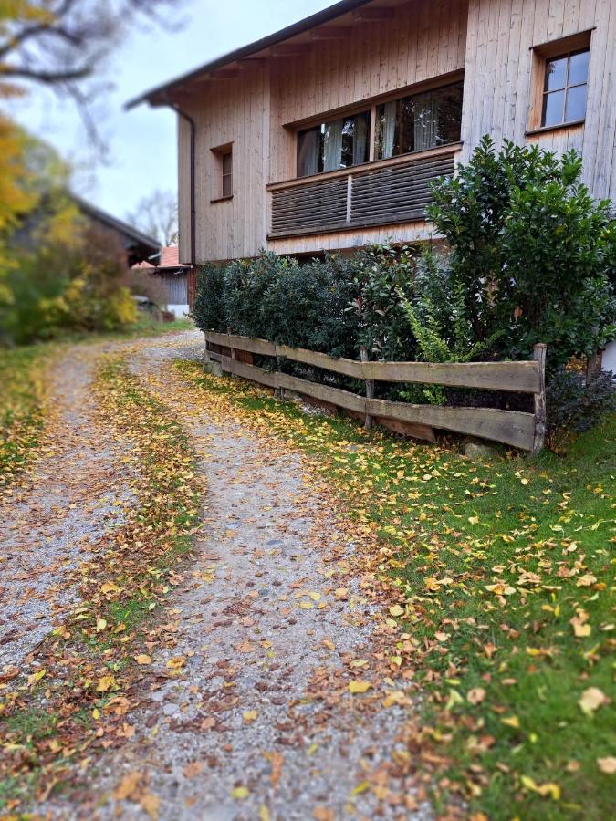 Exklusives STALL-LOFT "ZUM PULVERER" - Naturdesign hinter historischen Mauern - AusZeit für 2 inmitten des Isarwinkels - Chambres d'hôtes Gaißach