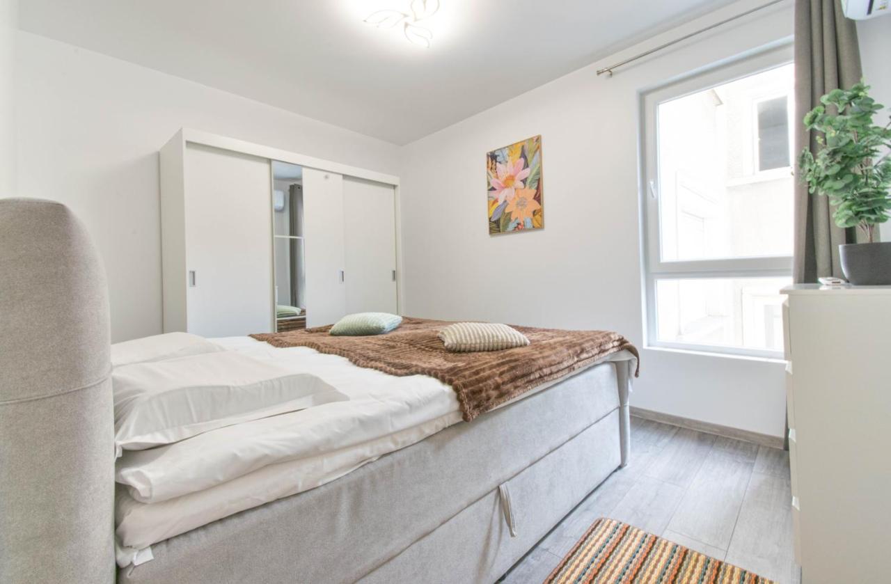 Cozy 2BD Apartment in Plovdiv - B&B Filippopoli