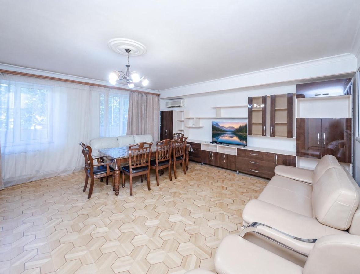 X15 Great apartment in the very center - B&B Jerevan
