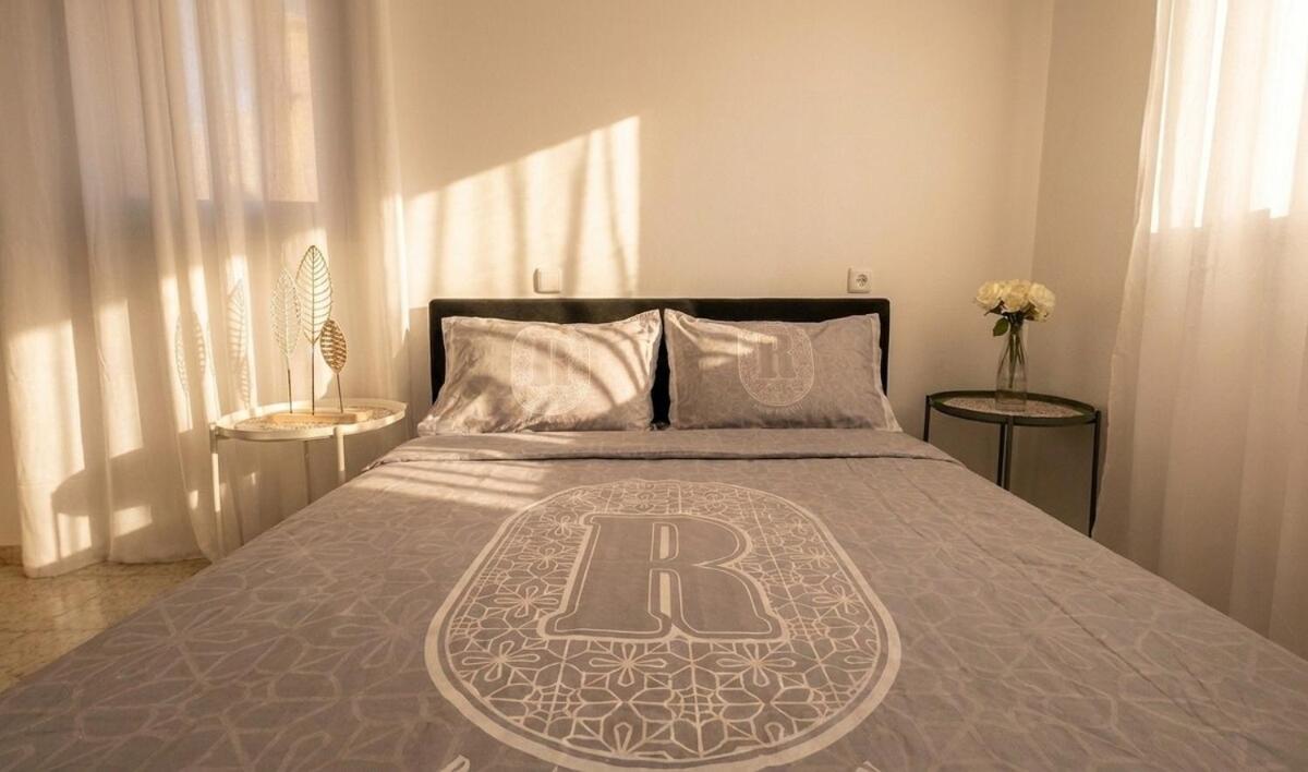 Cozy 2BR with Terrace & Pool Royal Park Eilat - B&B Eilat