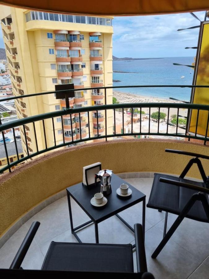 Torres del Sol 12th floor Teide and Atlantic view - Las Americas - Bed and Breakfast Playa de las Américas